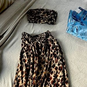 Skirt set. Leopard. Long skirt. Never worn. Tube top. High split skirt set